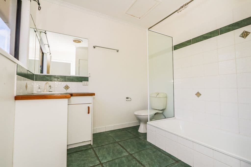 83 Whyte Crescent, Agnes Water QLD 4677, Agnes Water - Thumbnail 8