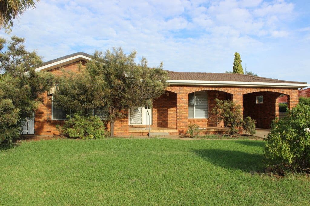 10 Skidmore Street, Temora - Image 1