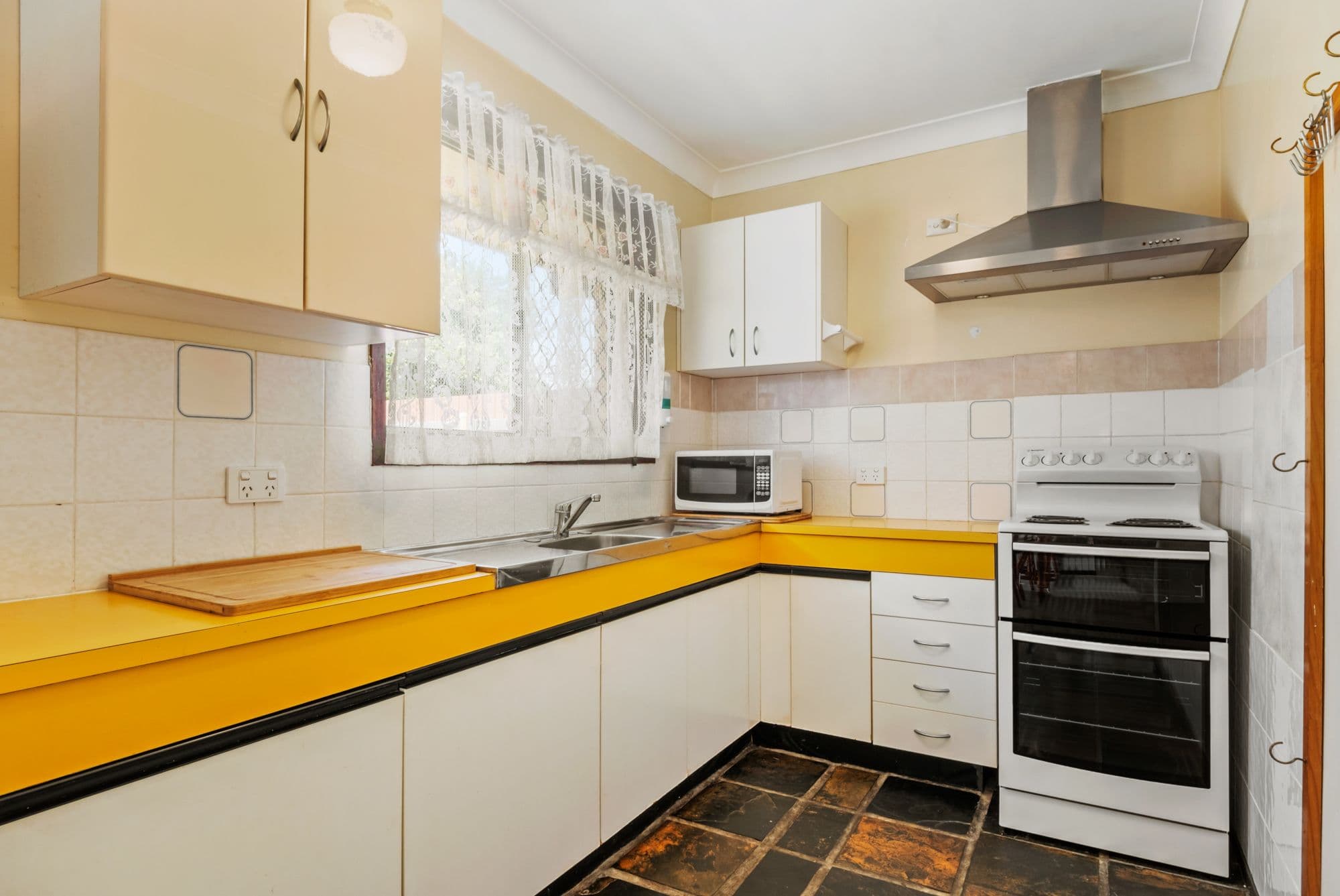 51 Playford Road, Killarney Vale NSW 2261, Killarney Vale - Thumbnail 3