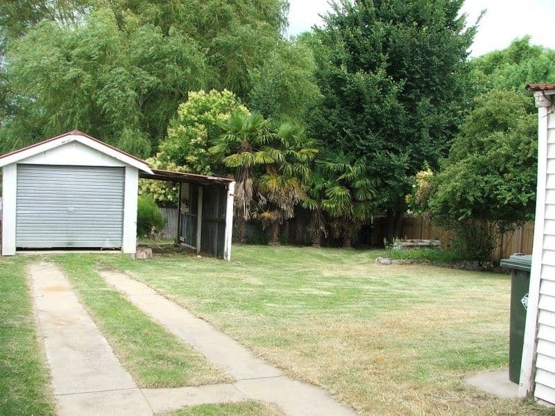 61 Marsh Street, ARMIDALE NSW 2350, Armidale - Thumbnail 3