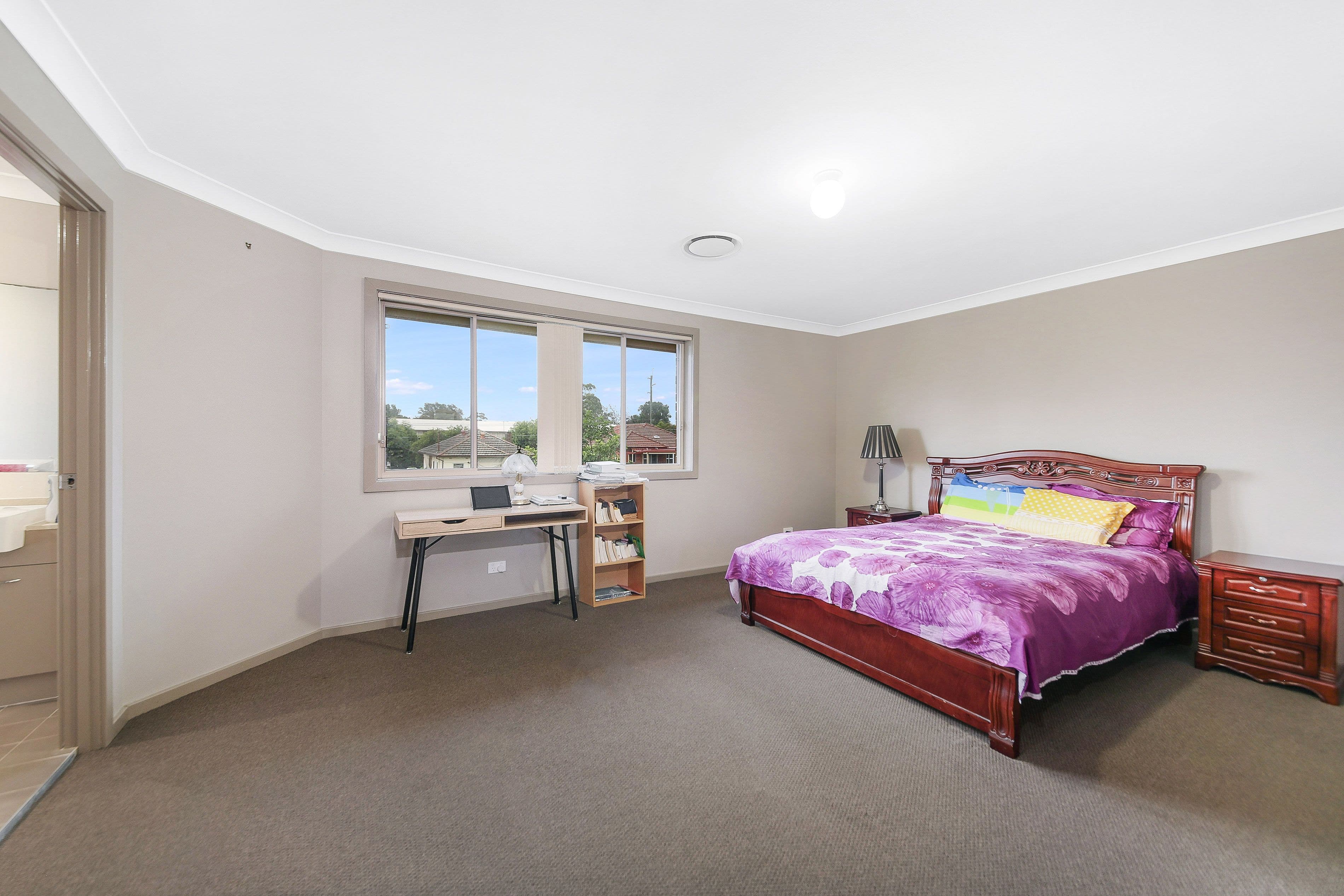 75 Jones Avenue, Potts Hill NSW 2143, Potts Hill - Thumbnail 5