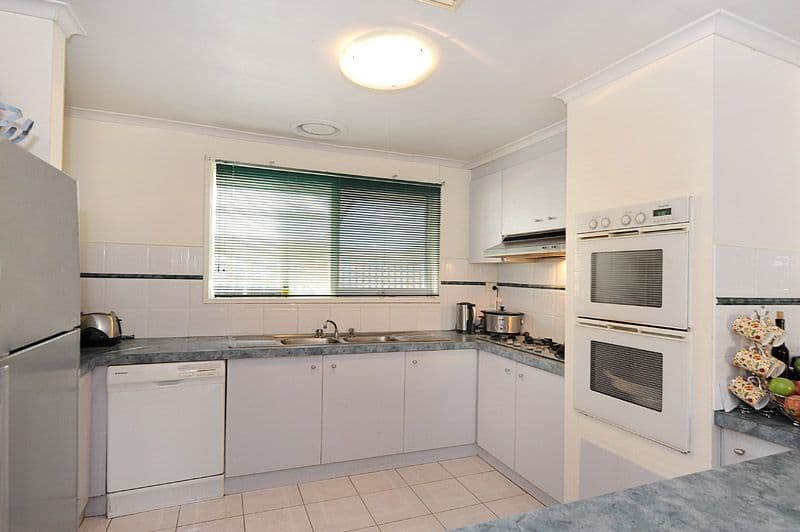 5 Bellfield Drive, LYSTERFIELD VIC 3156, Lysterfield - Thumbnail 5