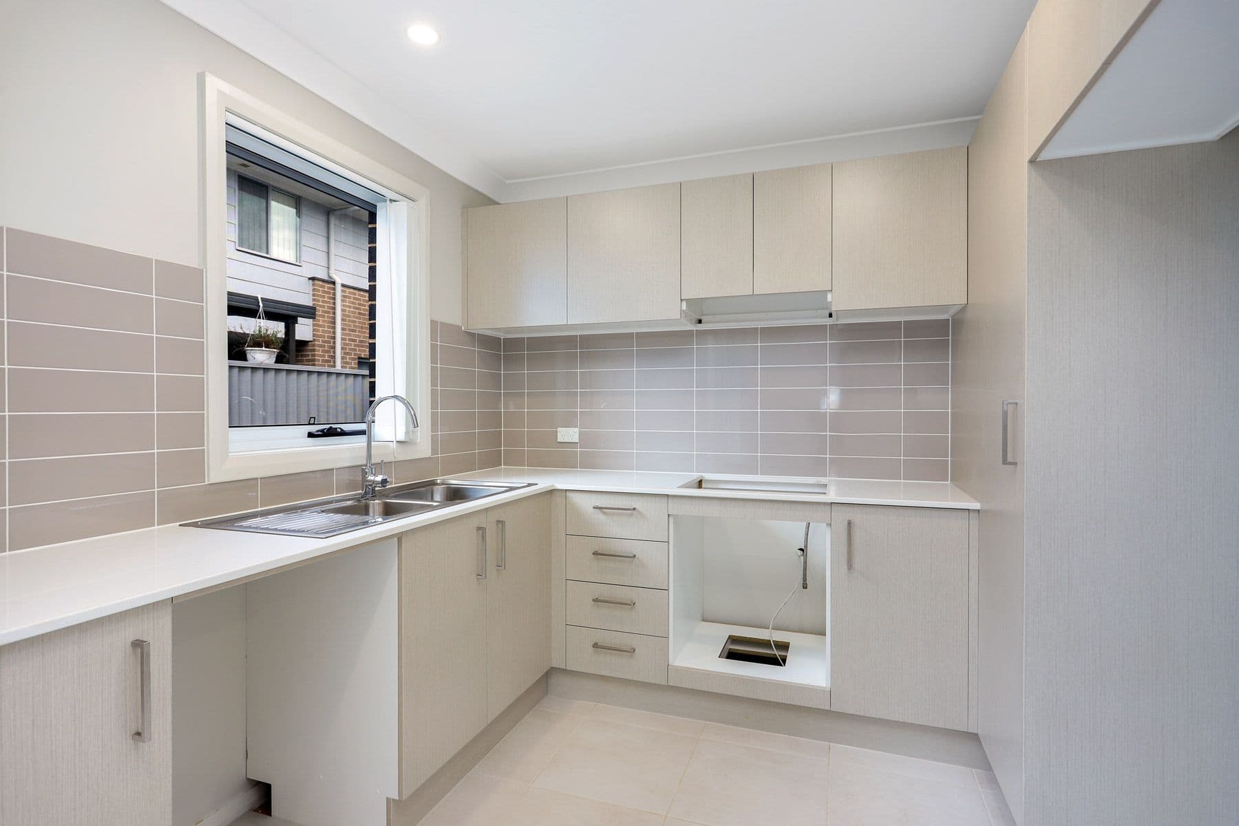 49 Canberra Street, Oxley Park NSW 2760, Oxley Park - Thumbnail 3