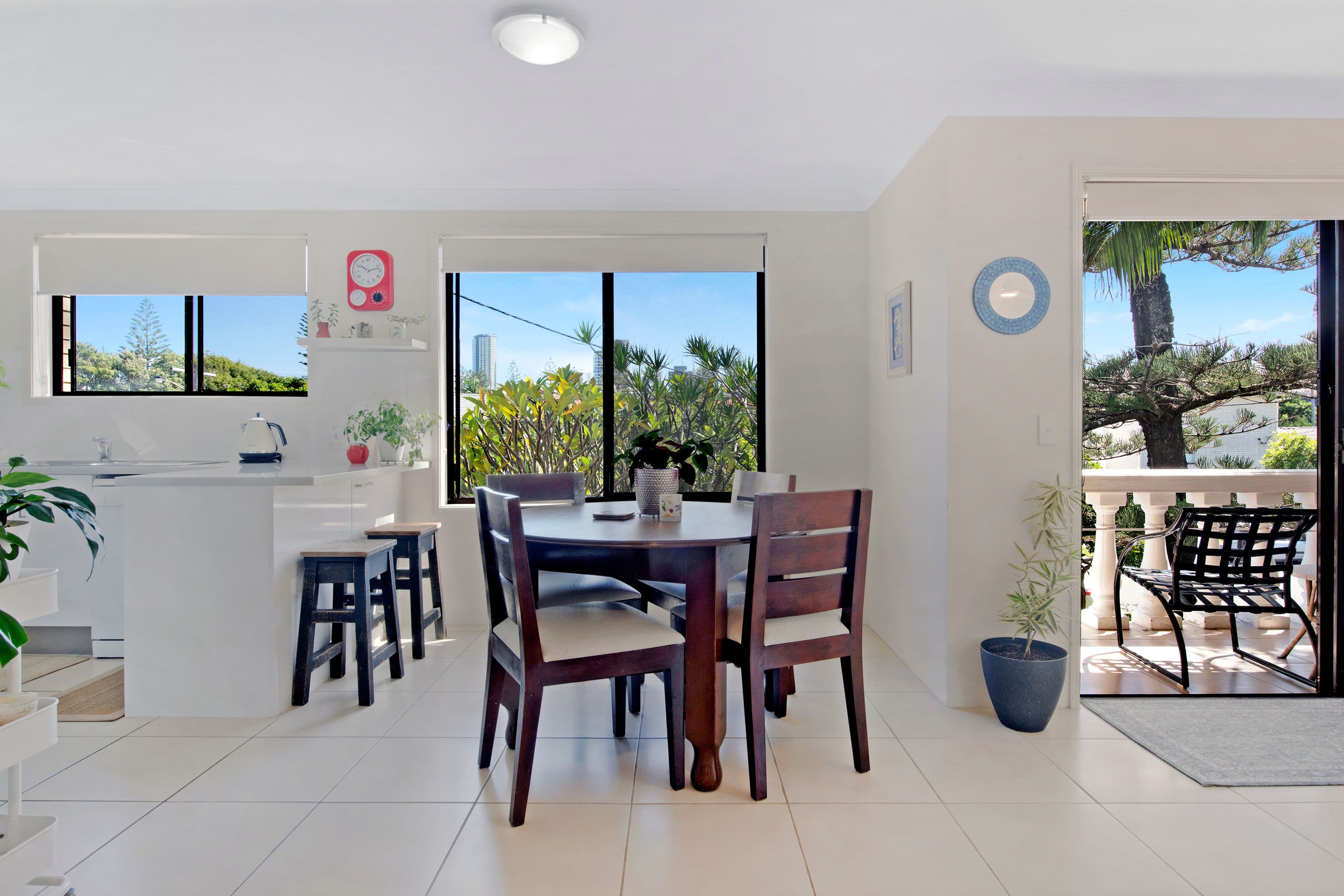 28 Dudley Street, Mermaid Beach QLD 4218, Mermaid Beach - Thumbnail 4