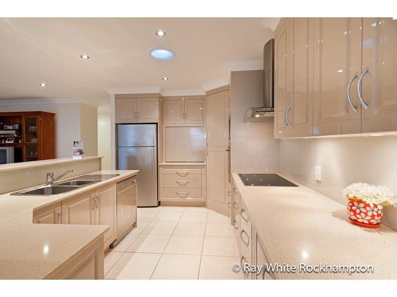 17 Treefern Terrace, FRENCHVILLE QLD 4701, Frenchville - Thumbnail 4