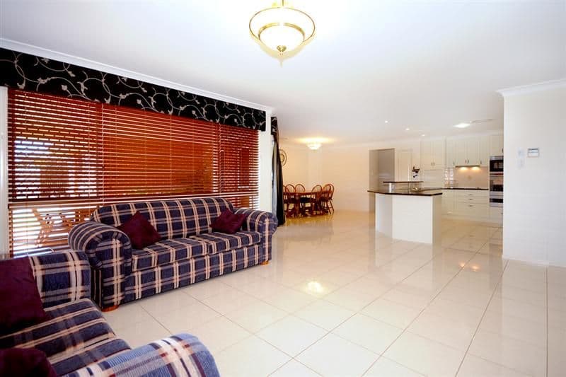 28 Trevean Drive, HIGHFIELDS QLD 4352, Highfields - Thumbnail 7