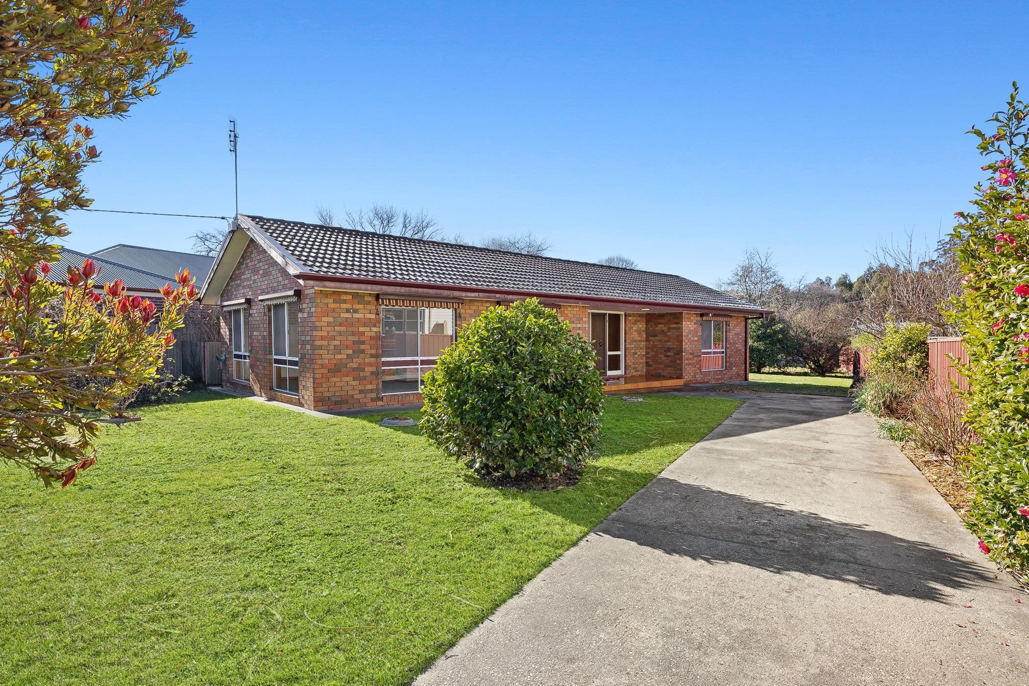 33 Lawrence Street, Beaufort VIC 3373, Beaufort - Image 1
