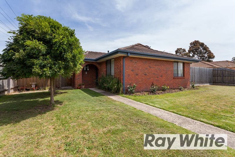 82 Pembroke Drive, SOMERVILLE VIC 3912, Somerville - Image 1