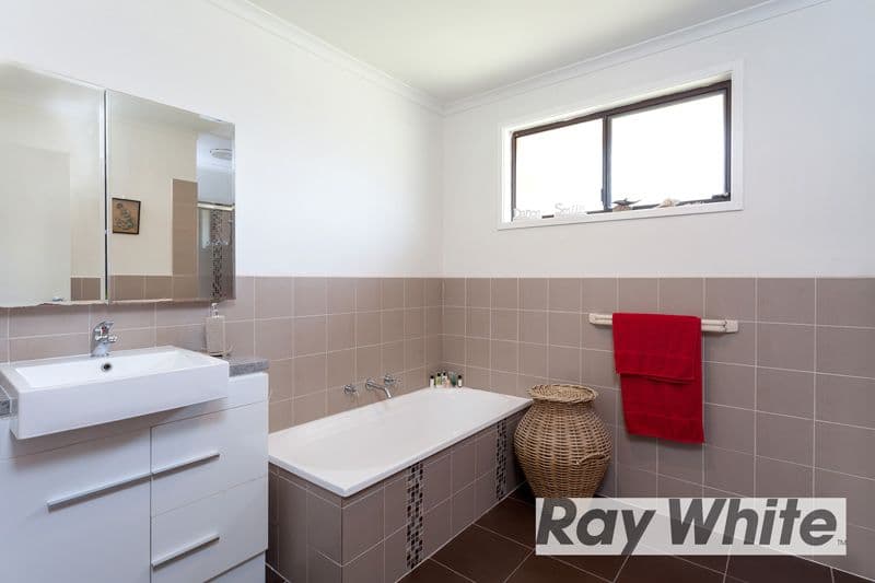 82 Pembroke Drive, SOMERVILLE VIC 3912, Somerville - Thumbnail 8