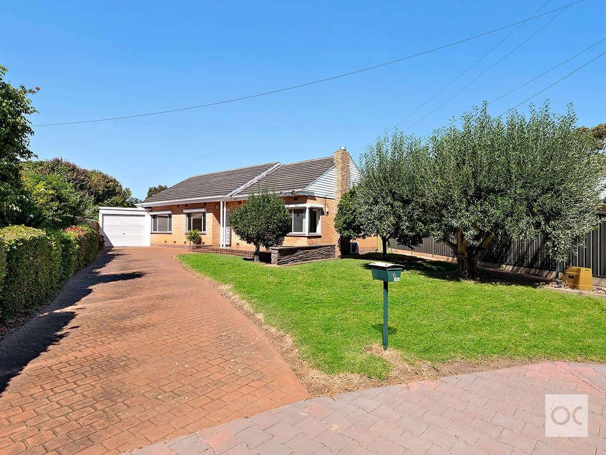 6 Hill Court, Black Forest - Image 1