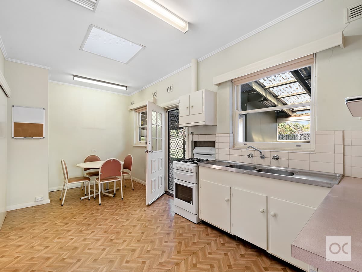 6 Hill Court, Black Forest - Thumbnail 4