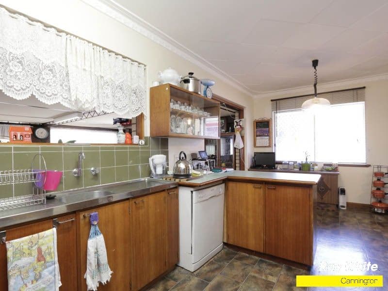 18 Naree Road, WILSON WA 6107, Wilson - Thumbnail 2
