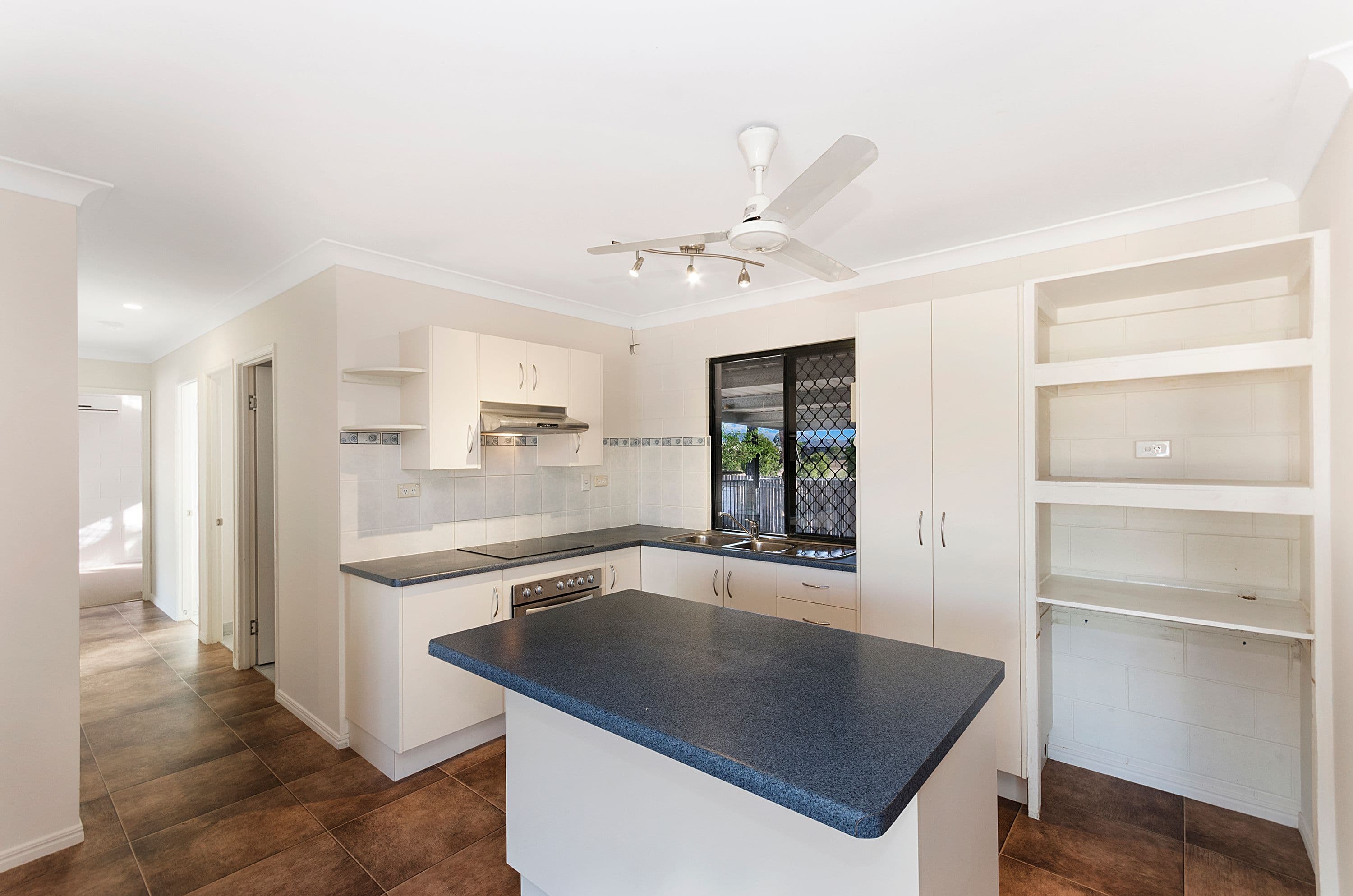 4 Gem Court, Deeragun QLD 4818, Deeragun - Thumbnail 3