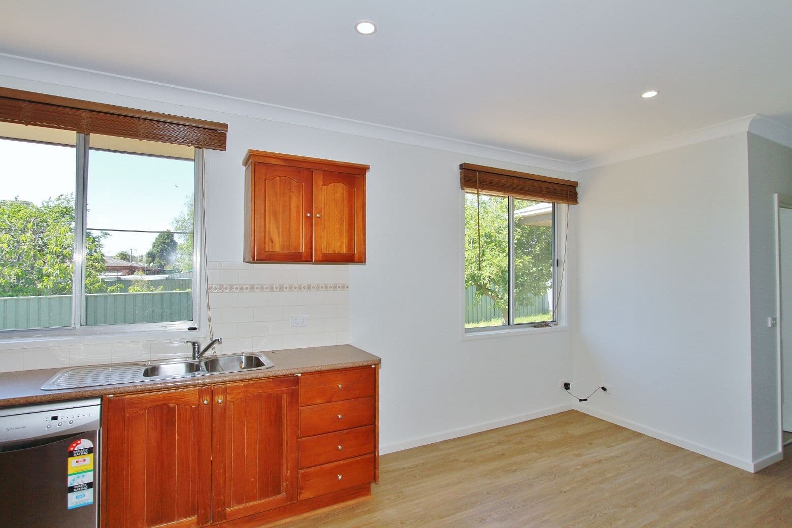 13A Pohlman Street, Heathcote VIC 3523, Heathcote - Thumbnail 3