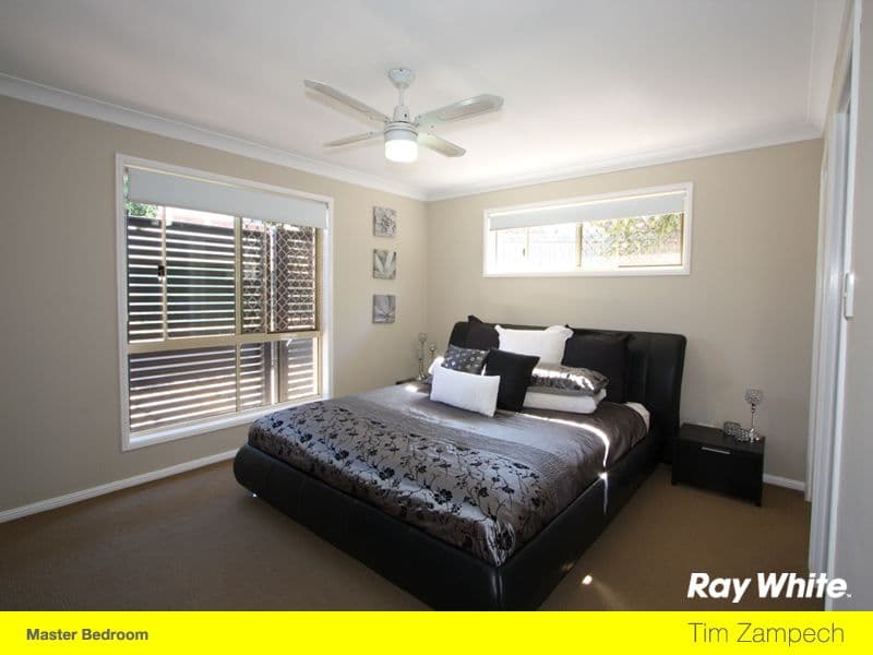20 Mungala Street, HOPE ISLAND QLD 4212, Hope Island - Thumbnail 7