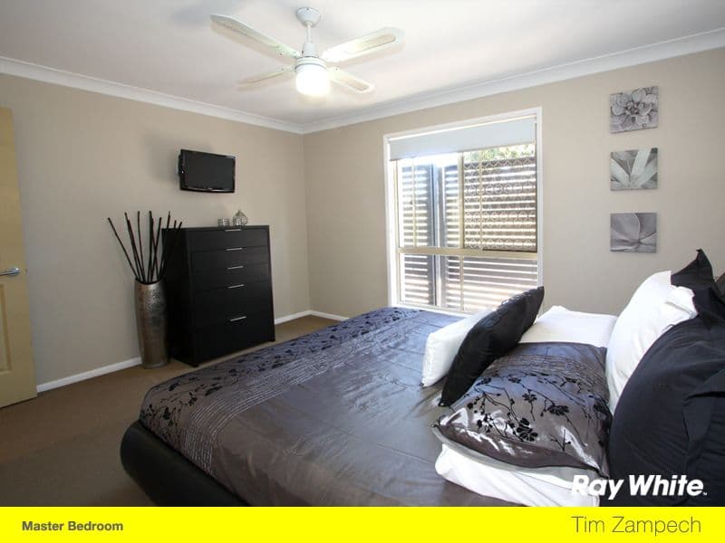 20 Mungala Street, HOPE ISLAND QLD 4212, Hope Island - Thumbnail 8