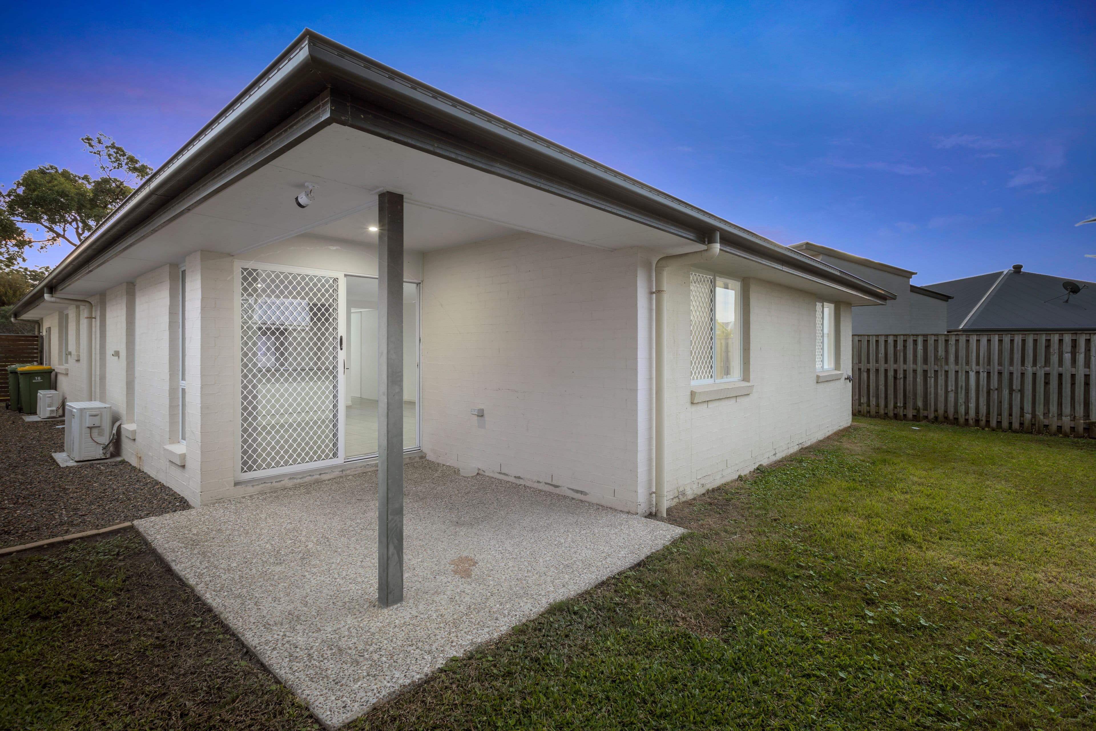 16 Carpenters Drive, Coomera QLD 4209, Coomera - Thumbnail 2