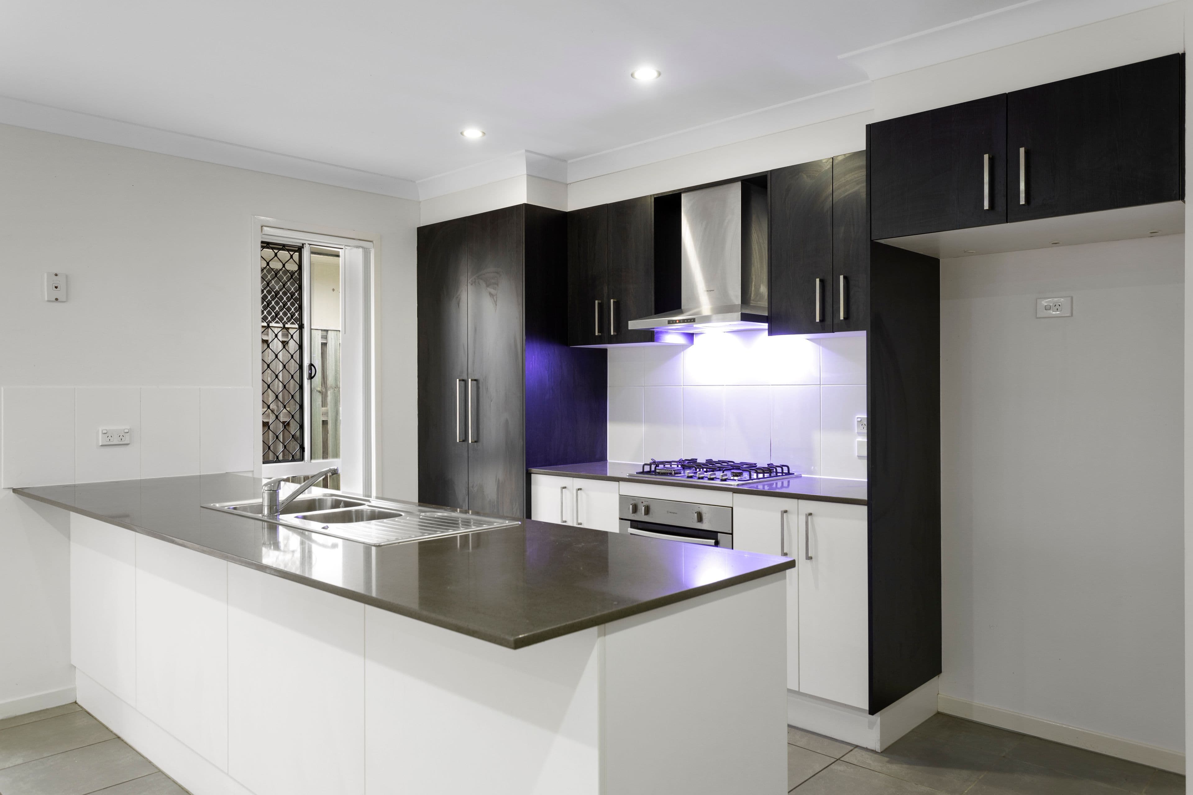 16 Carpenters Drive, Coomera QLD 4209, Coomera - Thumbnail 4