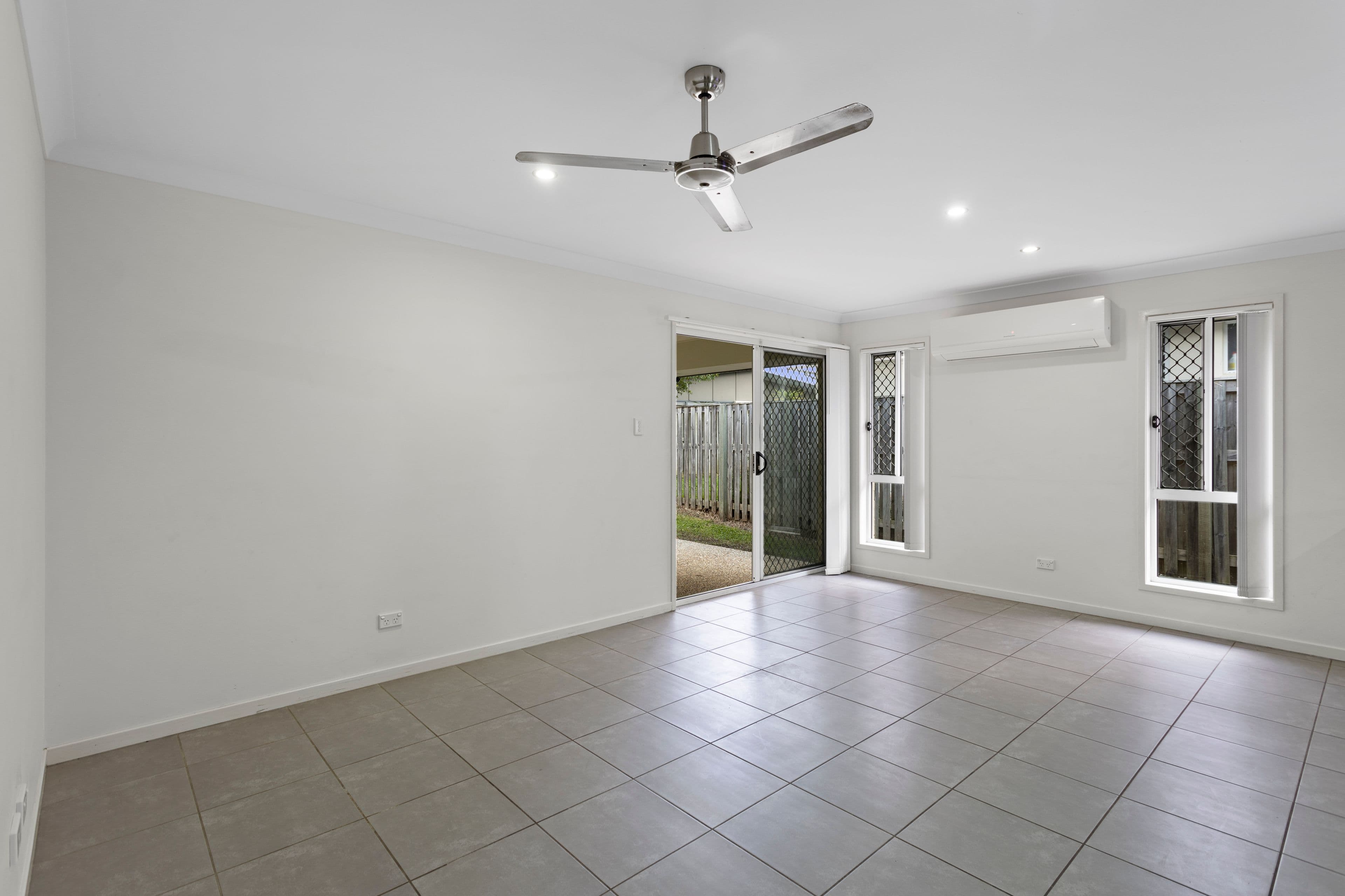 16 Carpenters Drive, Coomera QLD 4209, Coomera - Thumbnail 5