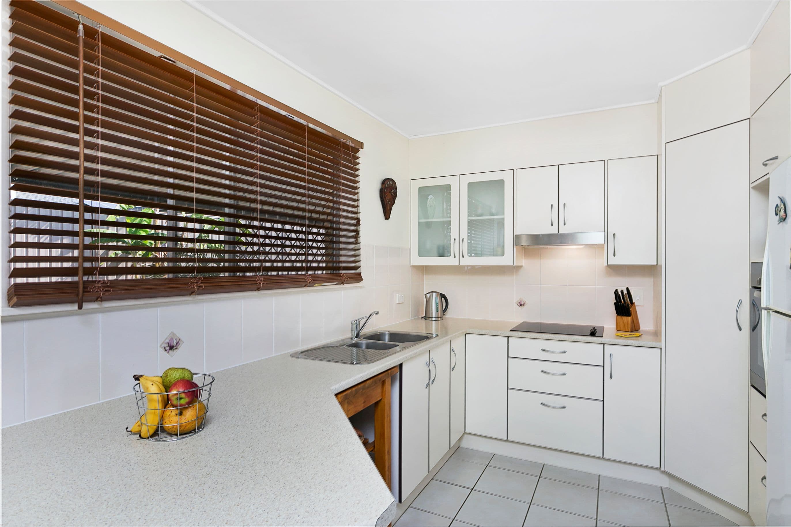 6 Lawson Street, Capalaba QLD 4157, Capalaba - Thumbnail 3