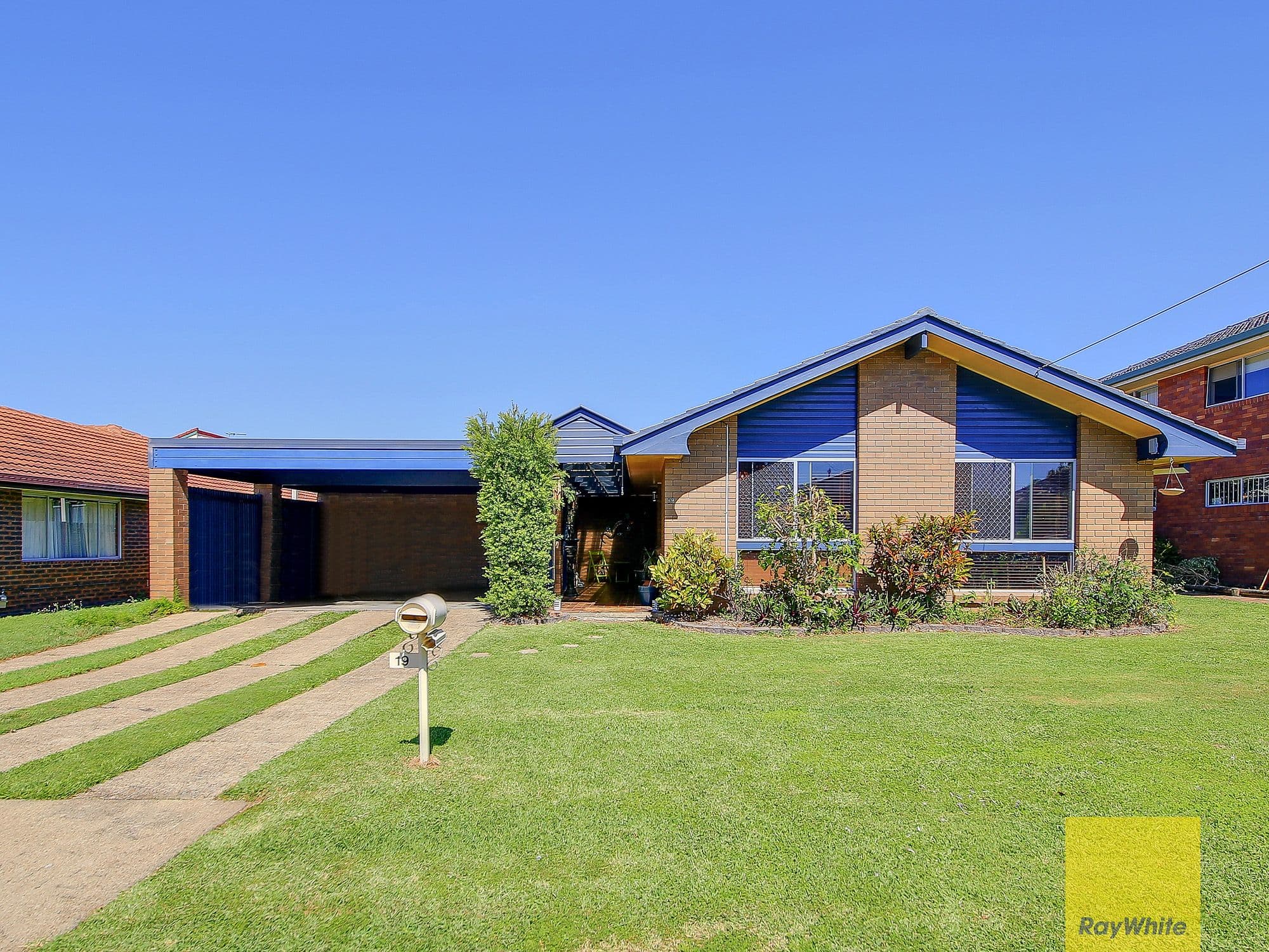 19 Gateway Street, Wynnum West QLD 4178, Wynnum West - Image 1