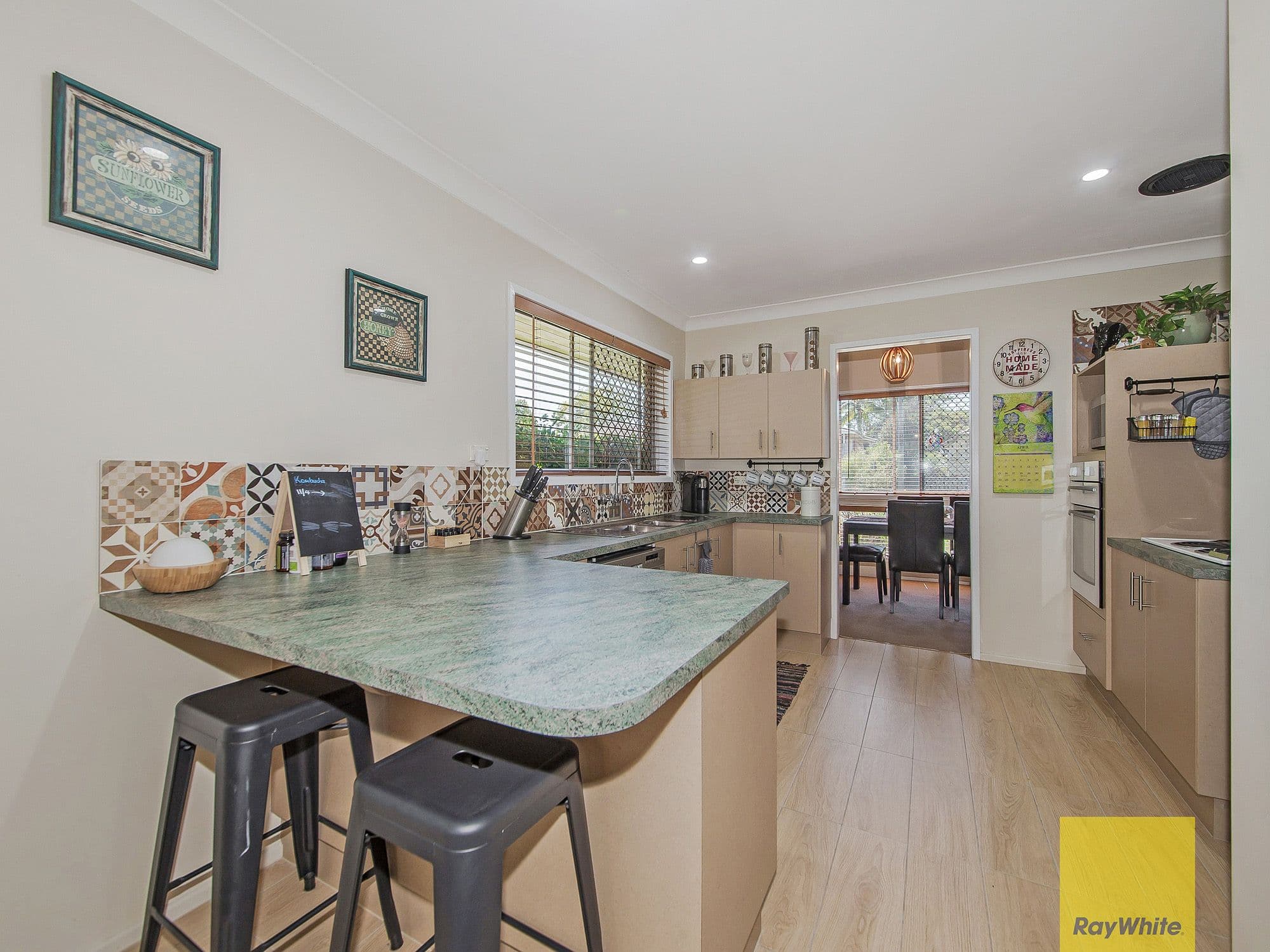 19 Gateway Street, Wynnum West QLD 4178, Wynnum West - Thumbnail 5