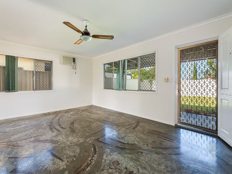26 Jacaranda Avenue, Hollywell QLD 4216, Hollywell - Thumbnail 2