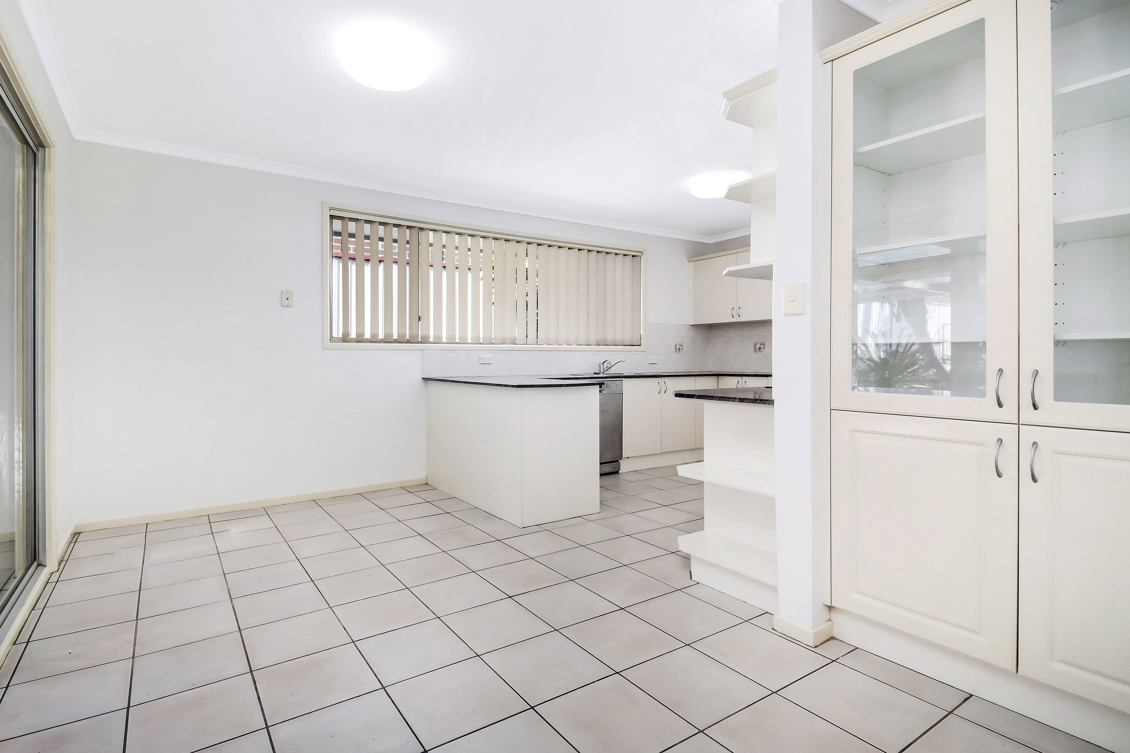 42 Broad Street, Bass Hill - Thumbnail 5