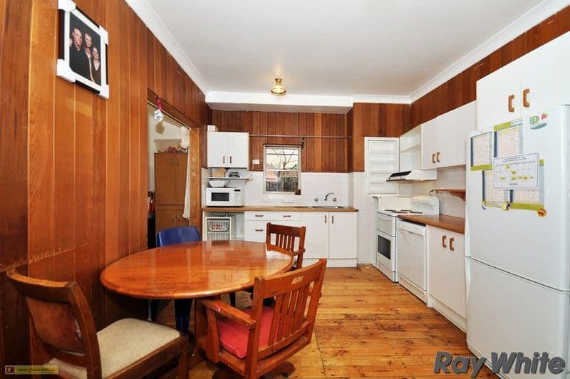 17 Gymea Street, NARRABUNDAH ACT 2604, Narrabundah - Thumbnail 4
