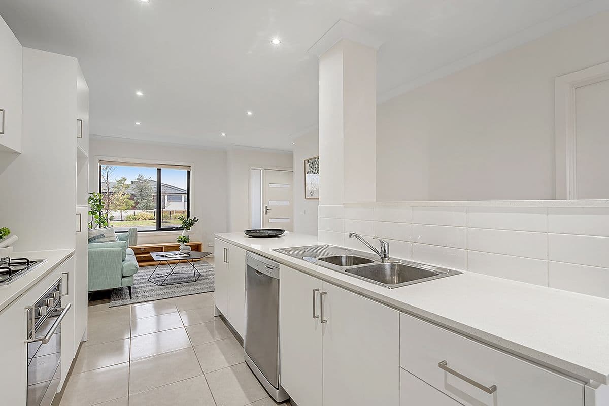 82 Baronial Way, Craigieburn VIC 3064, Craigieburn - Thumbnail 5