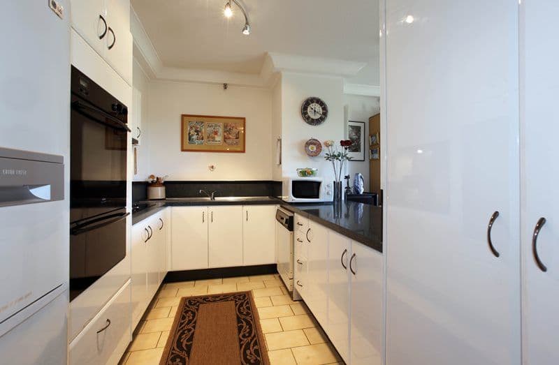 16 'Atlantis West' 2 Admiralty Drive, SURFERS PARADISE QLD 4217, Surfers Paradise - Thumbnail 4