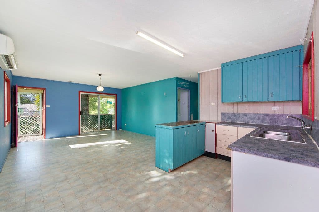 12 Wallace Street, Caboolture QLD 4510, Caboolture - Thumbnail 3