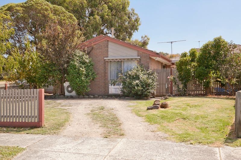 25 Melaleuca Crescent, Langwarrin VIC 3910, Langwarrin - Thumbnail 4