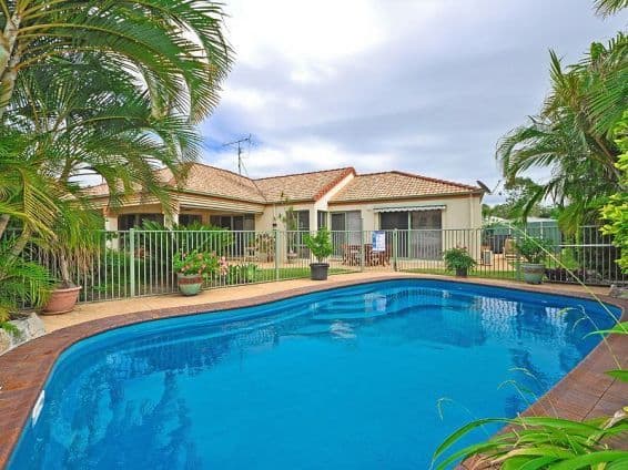 7 Watergum Place, TWIN WATERS QLD 4564, Twin Waters - Thumbnail 2
