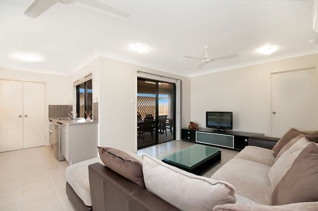 21 Wenlock Street, RASMUSSEN QLD 4815, Rasmussen - Thumbnail 2