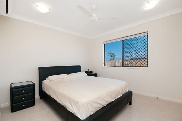 21 Wenlock Street, RASMUSSEN QLD 4815, Rasmussen - Thumbnail 4