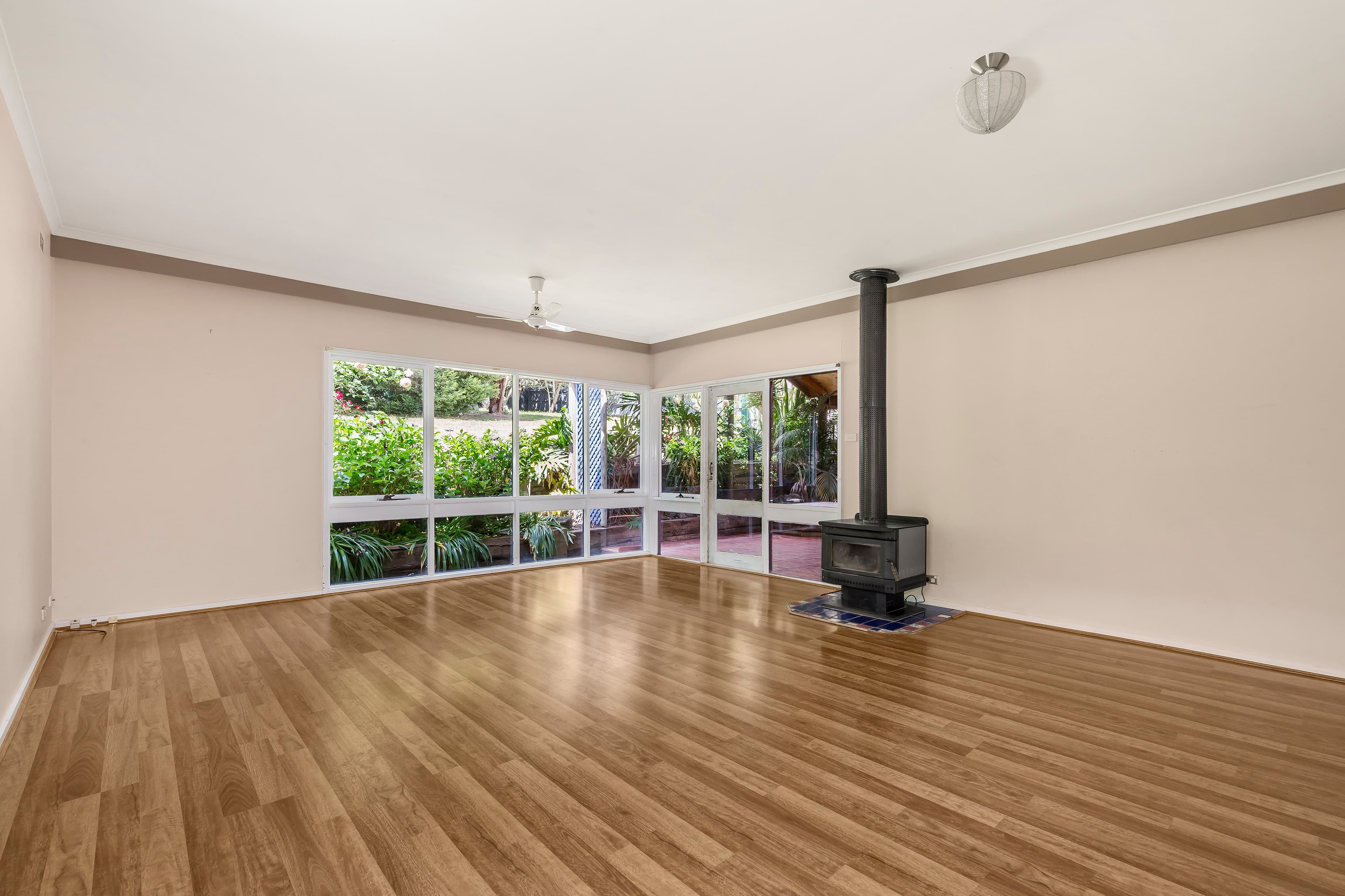 16 Joan Avenue, Ferntree Gully VIC 3156, Ferntree Gully - Thumbnail 3