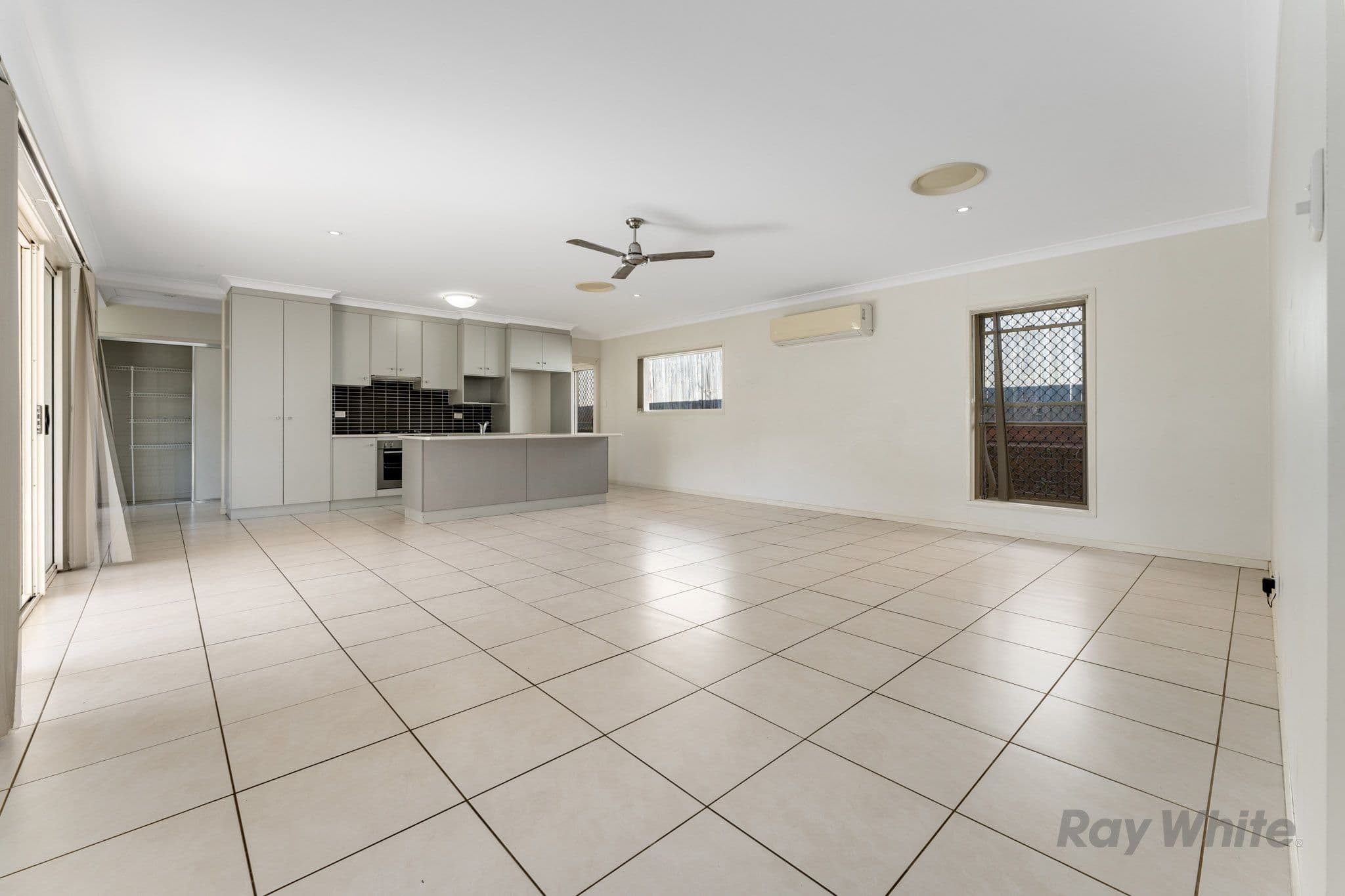 24 Cherrytree Crescent, Upper Caboolture QLD 4510, Upper Caboolture - Thumbnail 4