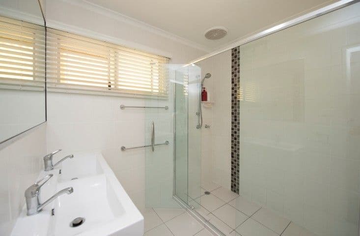 27 Glegg Street, WEST GLADSTONE QLD 4680, West Gladstone - Thumbnail 8