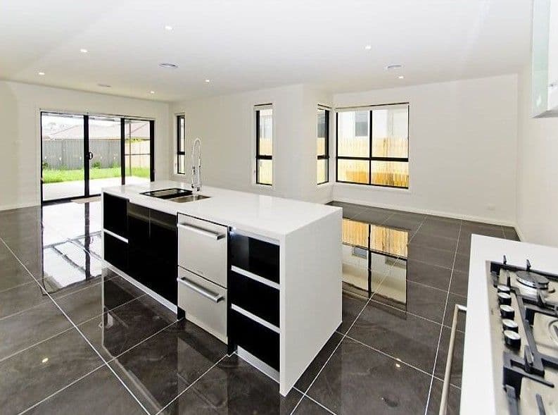 4 Maranunga Crescent, Crace ACT 2911, Crace - Thumbnail 2