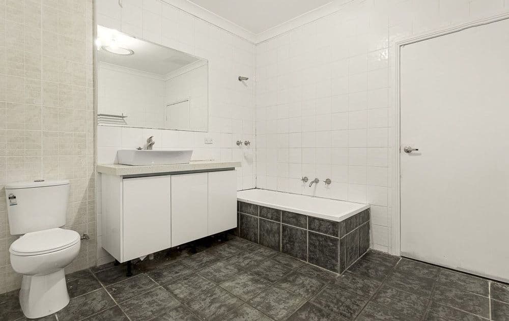 77-79 Kingsclere Avenue, Keysborough VIC 3173, Keysborough - Thumbnail 6