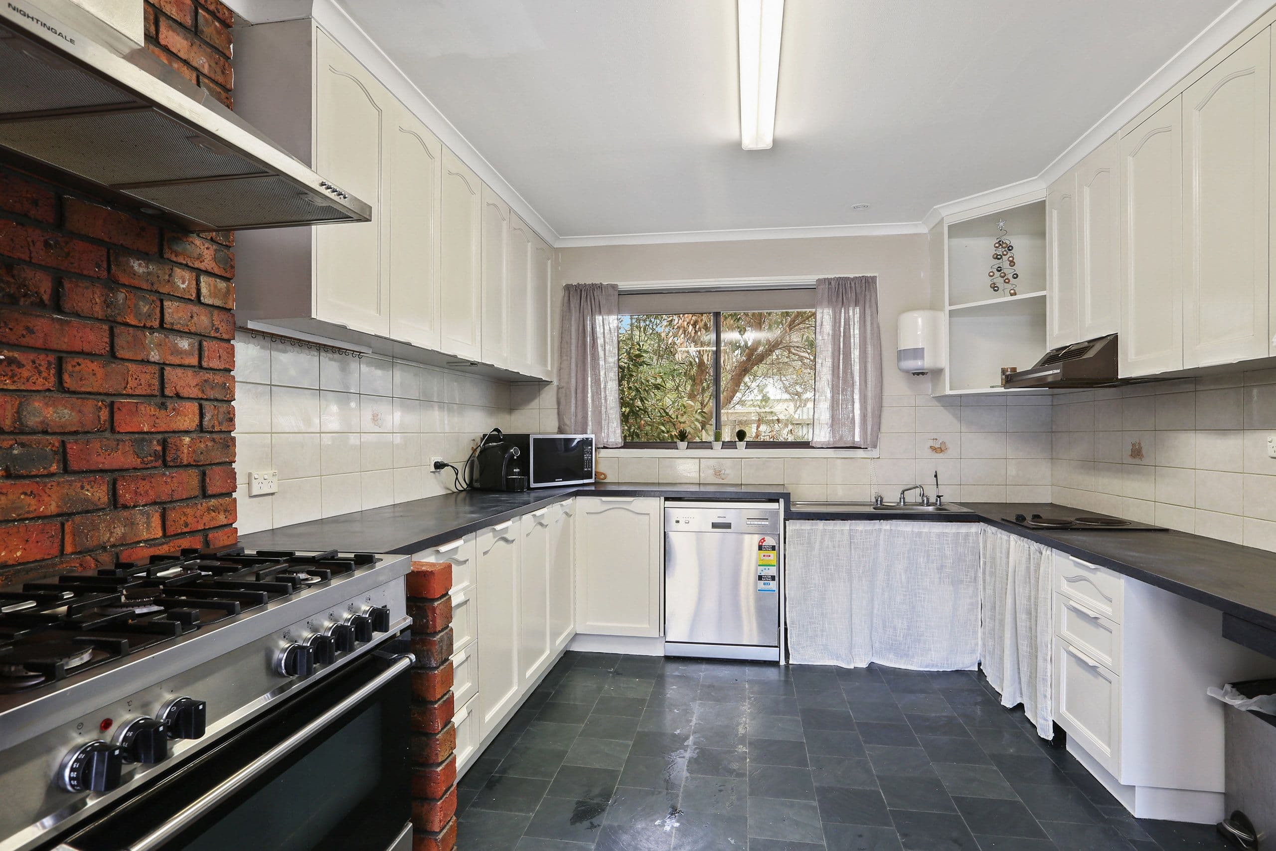 2150 Ballan Road, ANAKIE VIC 3213, Anakie - Thumbnail 6