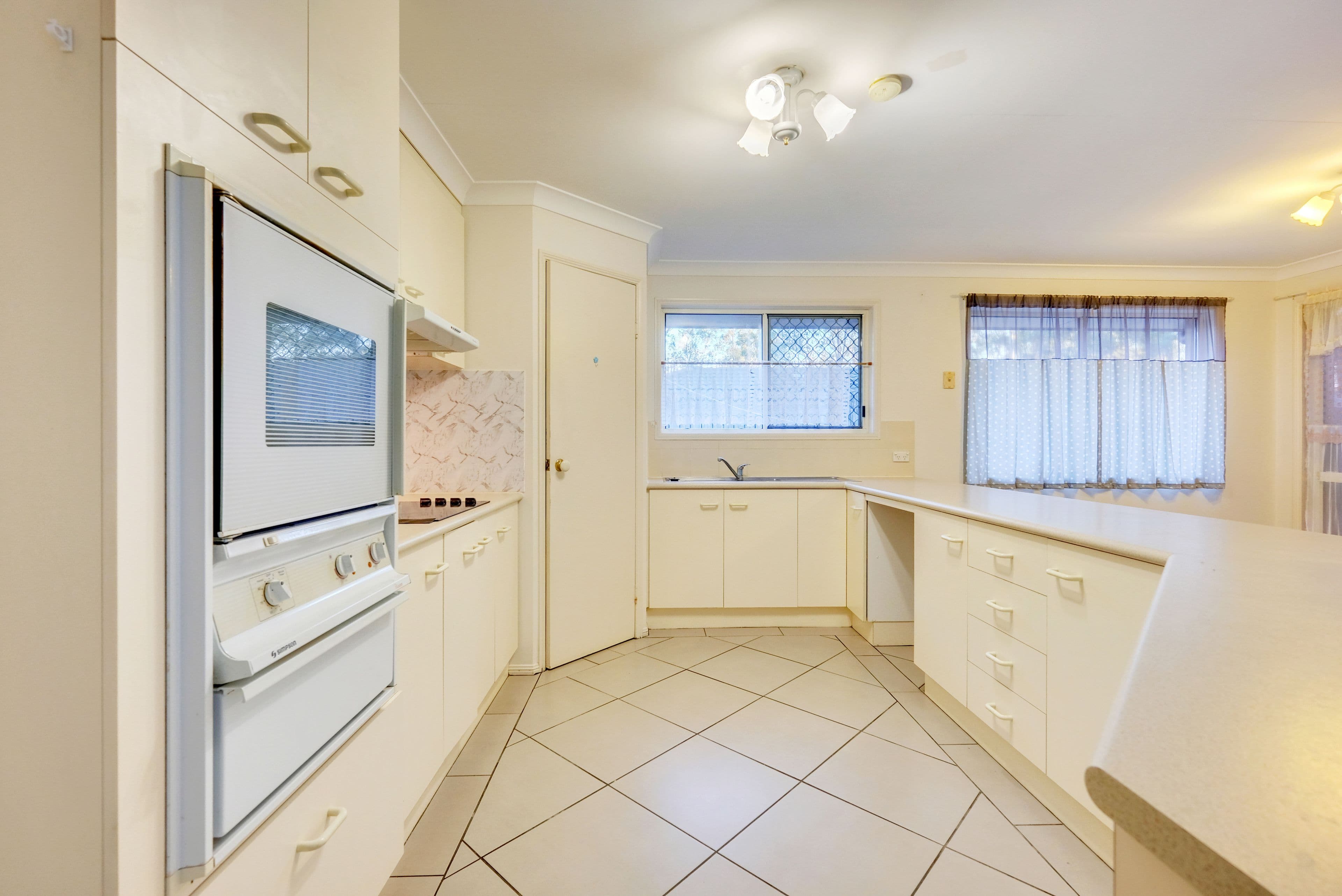 19 Agathis Place, Forest Lake QLD 4078, Forest Lake - Thumbnail 3