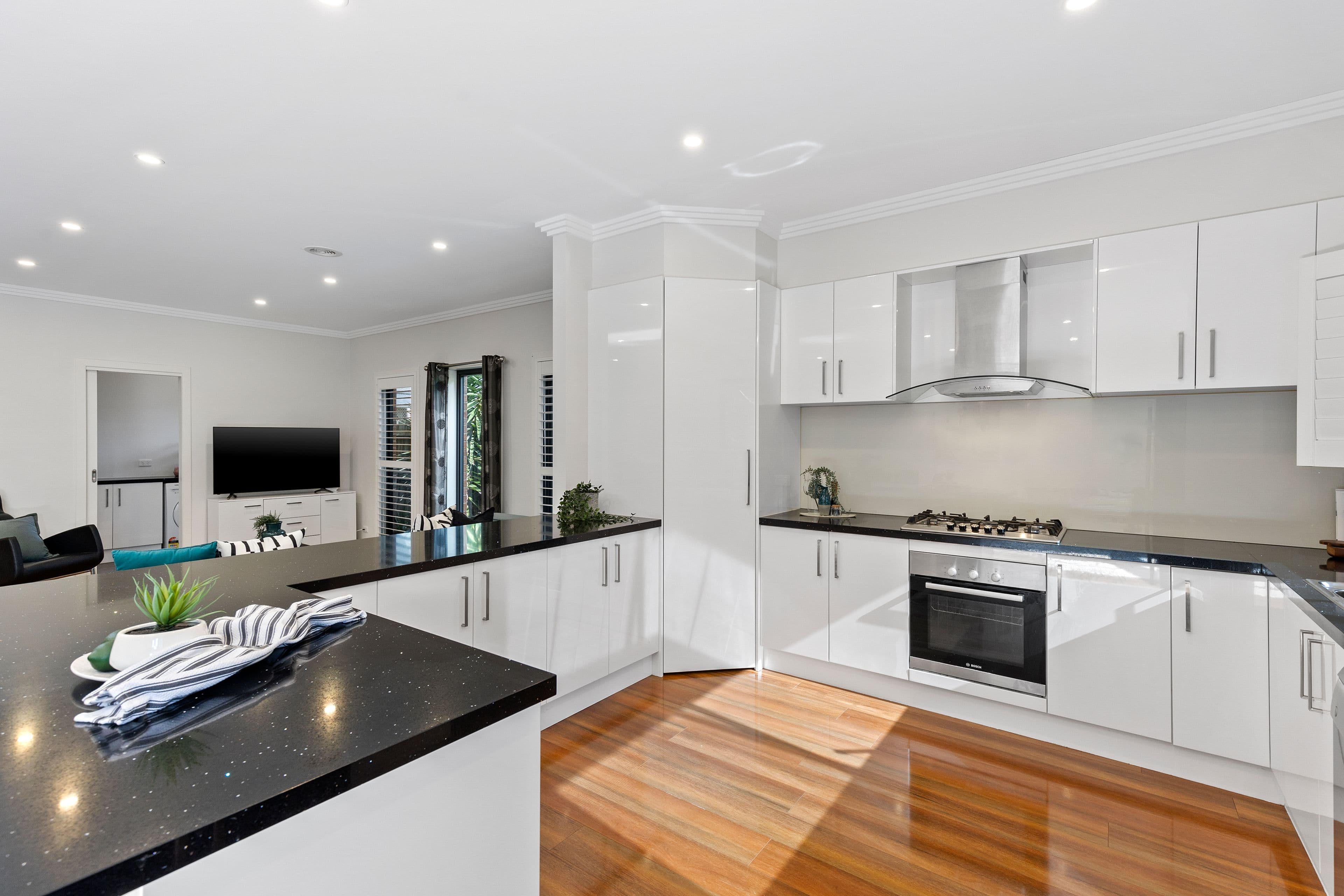 122-124 Kennington Park Drive, Endeavour Hills VIC 3802, Endeavour Hills - Thumbnail 4