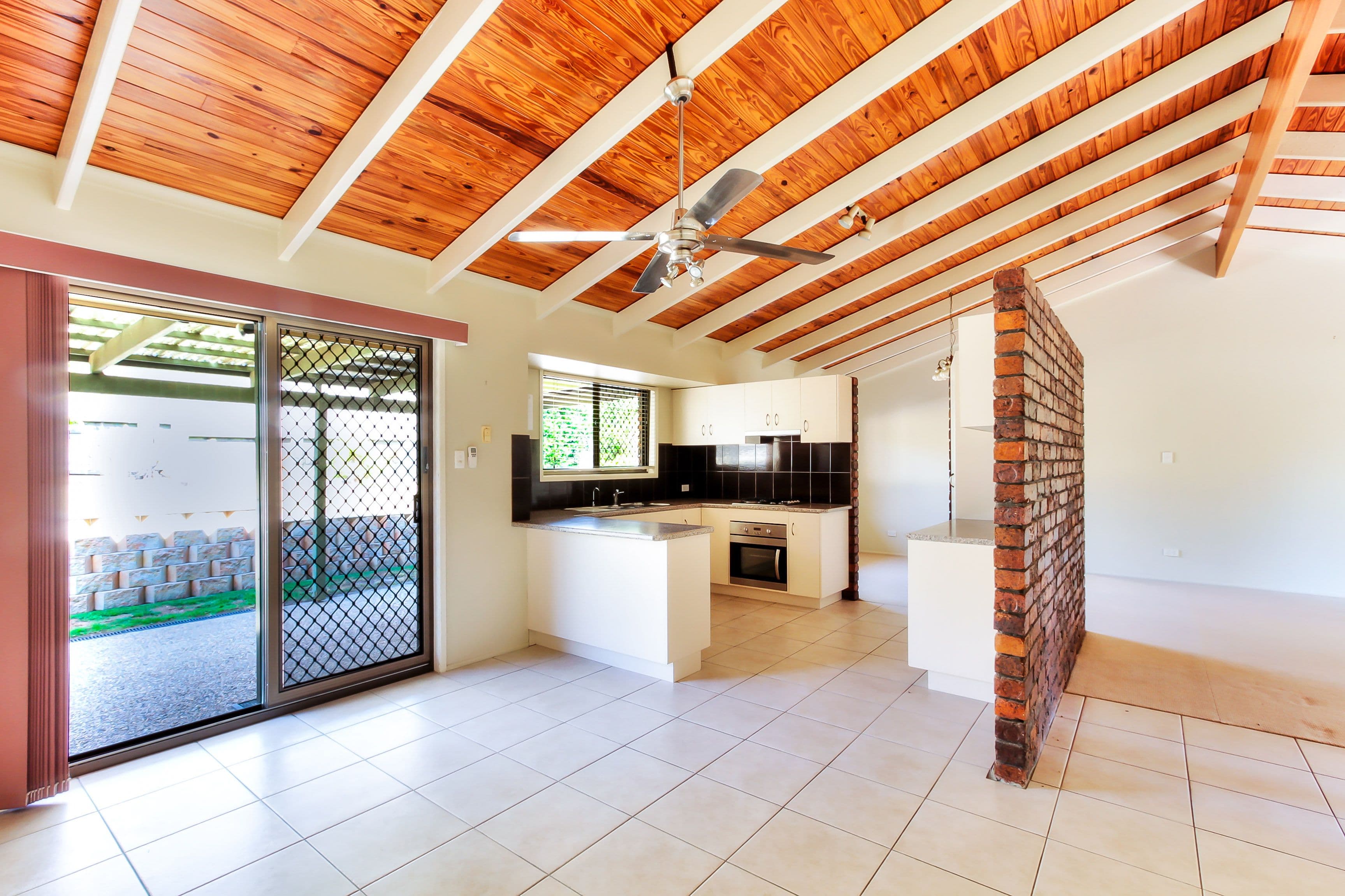 13 Grampian Court, Rochedale South QLD 4123, Rochedale South - Thumbnail 5