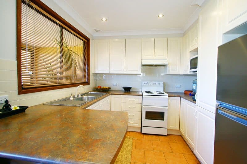 23   Matthews Drive, MOUNT WARRIGAL NSW 2528, Mount Warrigal - Thumbnail 3