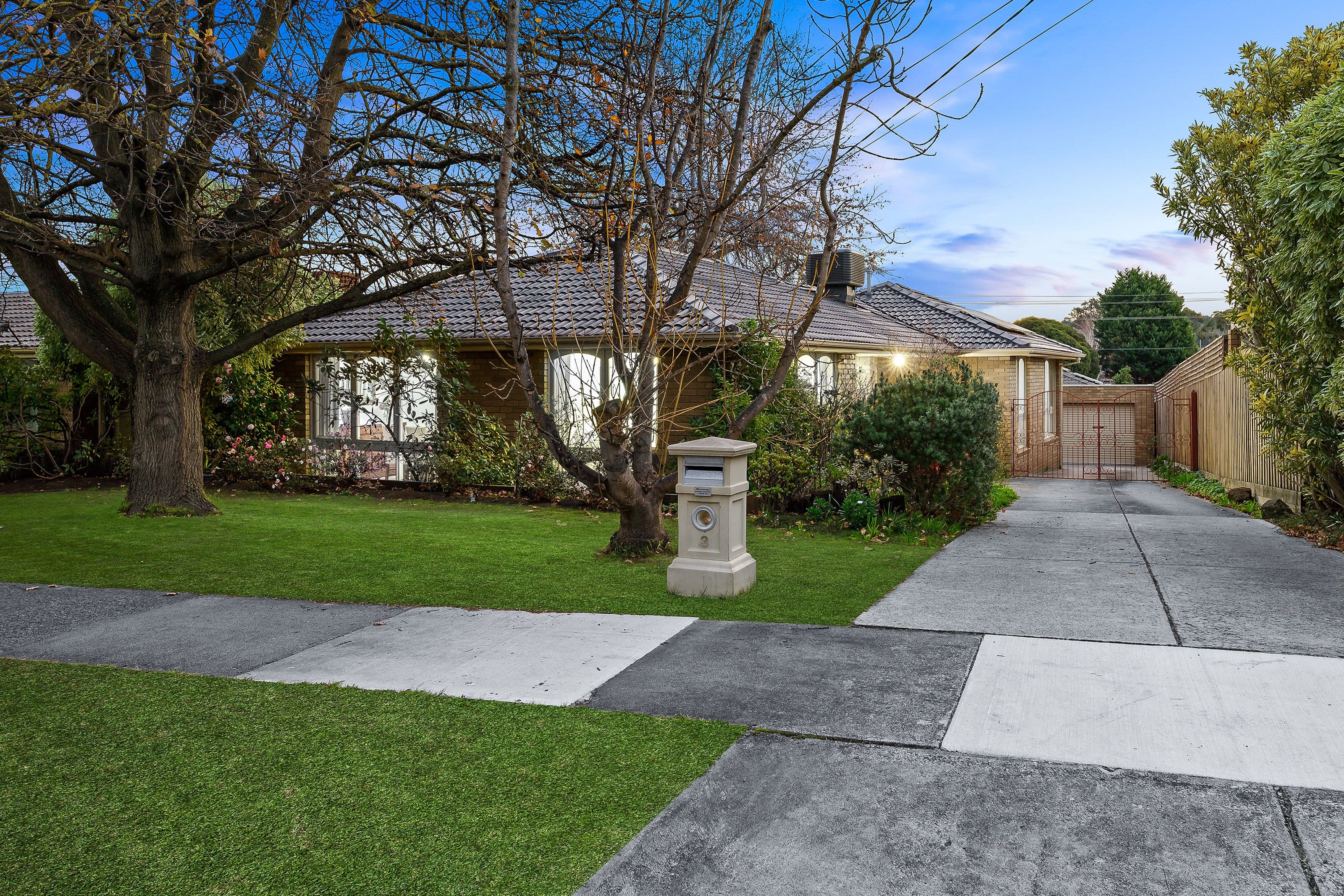 3 Gauntlet Avenue, Glen Waverley VIC 3150, Glen Waverley - Image 1