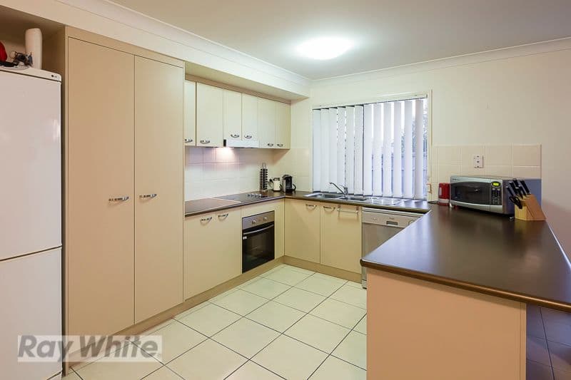 2 Fiddlewood Street, VICTORIA POINT QLD 4165, Victoria Point - Thumbnail 3