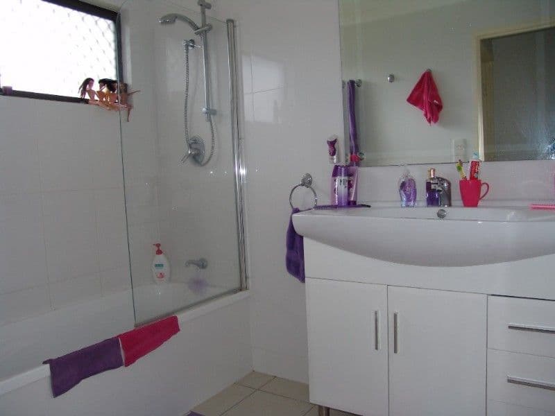 113 Parfrey Road, ROCHEDALE SOUTH QLD 4123, Rochedale South - Thumbnail 6