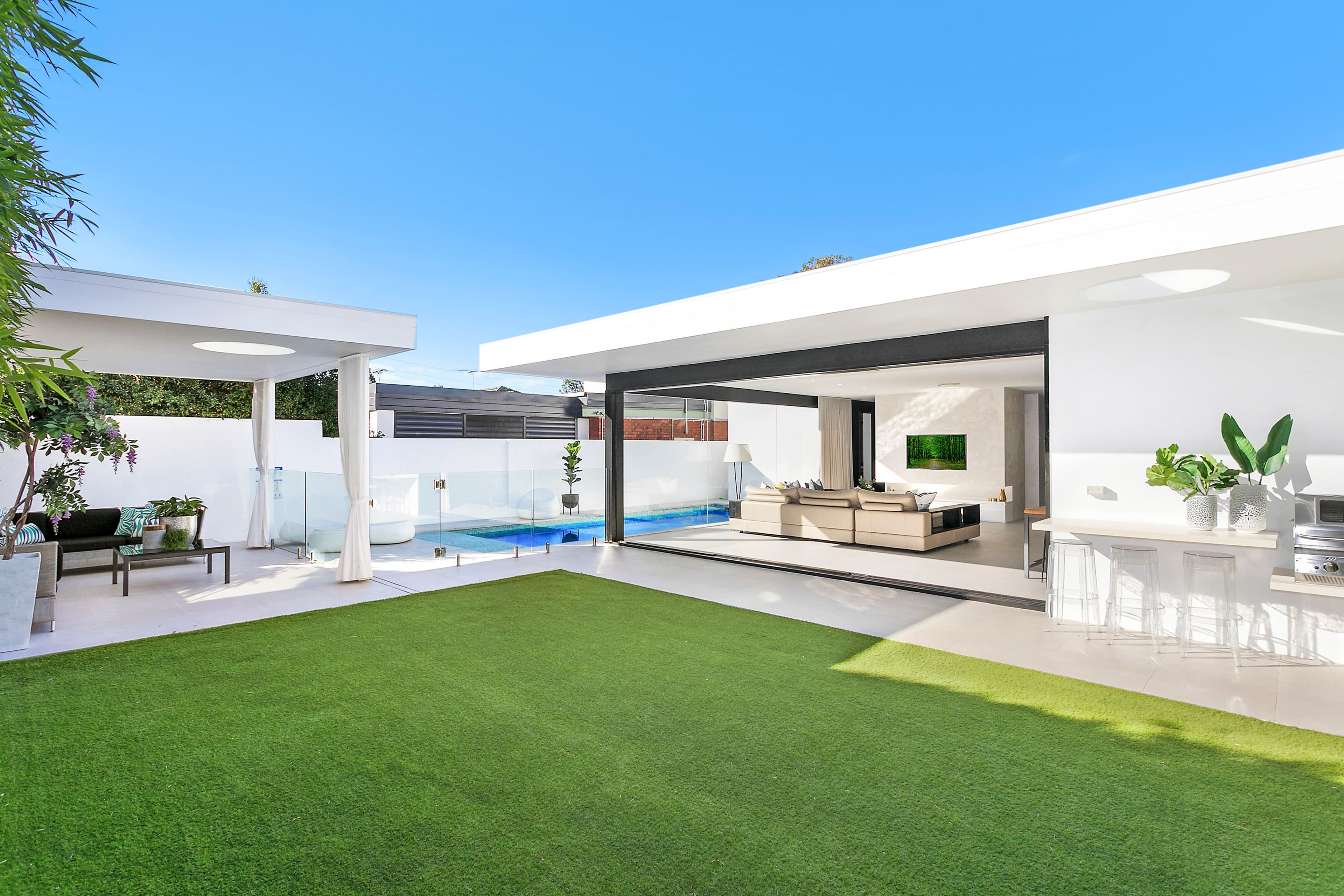 45 Jacaranda Road, Caringbah South - Thumbnail 2